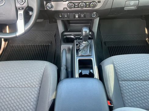 Used 2023 Toyota Tacoma SR5 w/ Technology Package RWD image 15