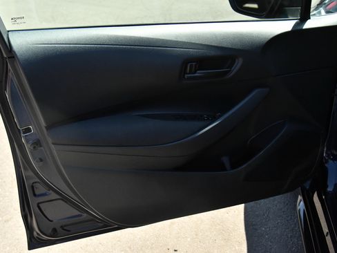 Used 2024 Toyota Corolla LE FWD image 13