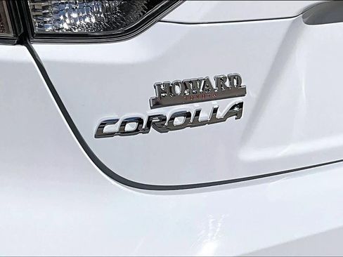 Used 2022 Toyota Corolla LE image 29