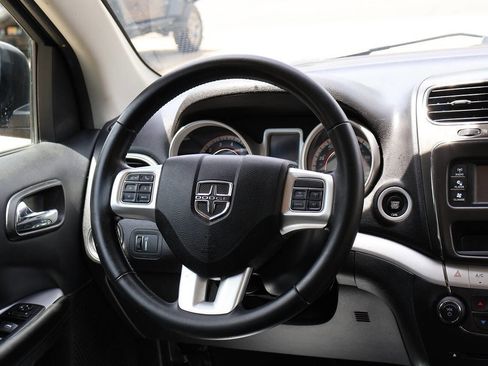 Used 2018 Dodge Journey SXT w/ Blacktop Package AWD/4WD image 29