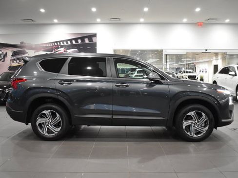 Used 2023 Hyundai Santa Fe SE image 12