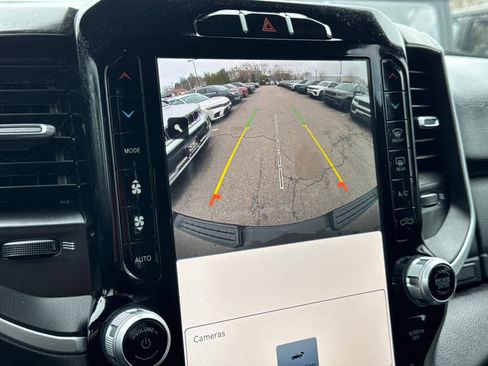 Used 2023 RAM 1500 Big Horn image 23