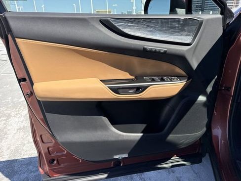 Used 2025 Lexus NX 250 FWD w/ Accessory Package (Z2) image 13