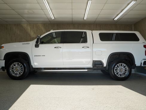 Used 2022 Chevrolet Silverado 2500 High Country w/ Safety Package II AWD/4WD image 5