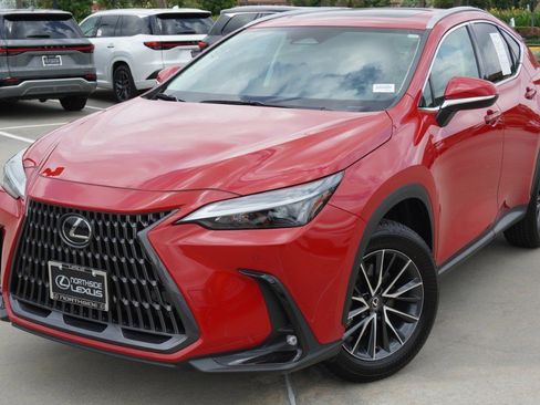 Used 2025 Lexus NX 250 FWD w/ Accessory Package (Z1) image 1