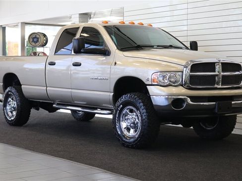 Used 2005 Dodge Ram 3500 Truck SLT w/ Trailer Tow Group AWD/4WD image 2