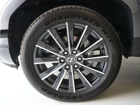 Used 2026 Lexus GX 550 AWD/4WD image 31