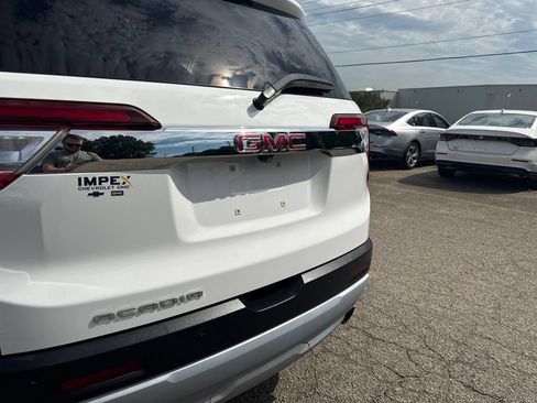Used 2020 GMC Acadia SLE w/ LPO, Floor Liner Package FWD image 27