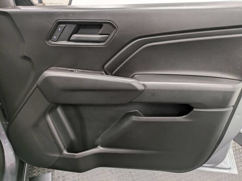 Used 2025 Chevrolet Colorado Trail Boss AWD/4WD image 34