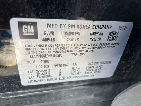 Used 2022 Buick Encore GX Preferred w/ Cold Weather Comfort Package AWD/4WD image 39