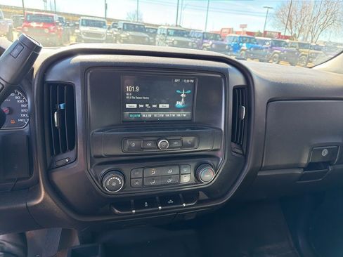 Used 2018 Chevrolet Silverado 1500 W/T w/ WT Convenience Package image 10