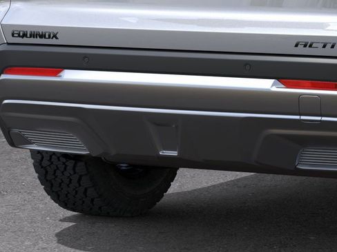 New 2026 Chevrolet Equinox ACTIV image 14