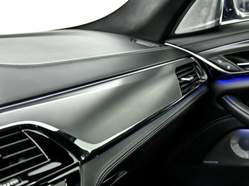 Used 2018 BMW M5 w/ Executive Package image 37