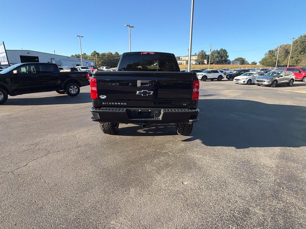 Used 2017 Chevrolet Silverado 1500 LT w/ True North Edition AWD/4WD image 4