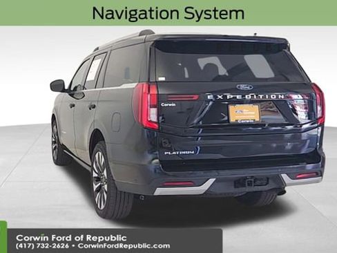 Certified 2025 Ford Expedition Platinum w/ Driver's Package AWD/4WD image 7