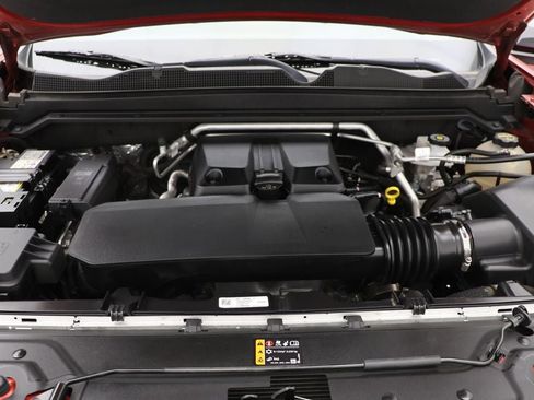 Used 2024 Chevrolet Colorado Trail Boss w/ Technology Package image 30