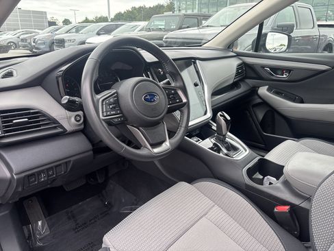 Used 2024 Subaru Outback Premium w/ Popular Package #1A AWD/4WD image 30
