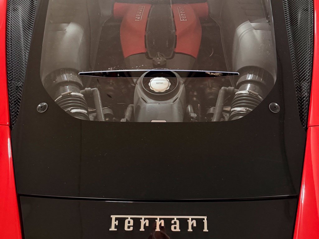 Used 2020 Ferrari F8 Tributo RWD image 21
