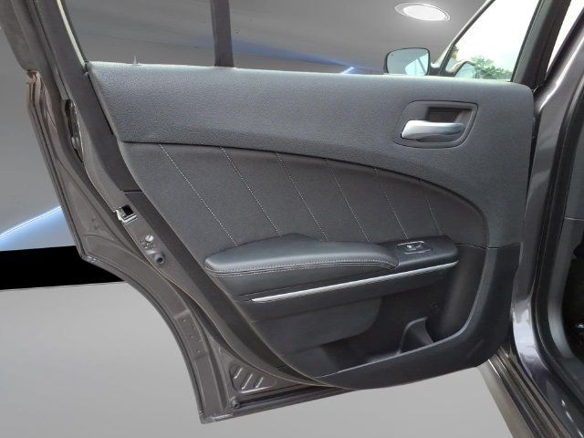Used 2019 Dodge Charger Scat Pack RWD image 25