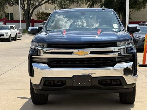 Used 2019 Chevrolet Silverado 1500 LT w/ Texas Edition AWD/4WD image 8