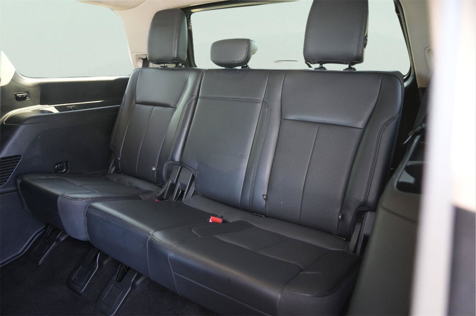 Used 2022 Ford Expedition XLT RWD image 14