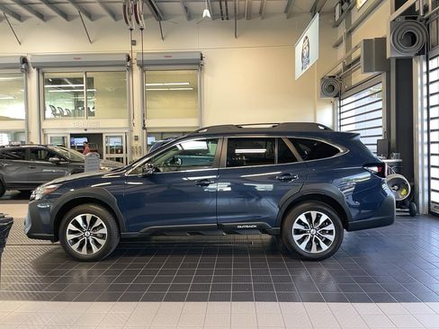 Used 2024 Subaru Outback Limited AWD/4WD image 4