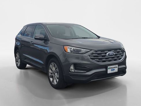 Used 2024 Ford Edge Titanium image 8