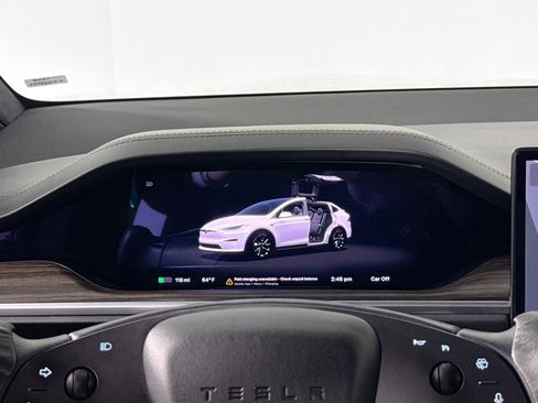 Used 2023 Tesla Model X image 44