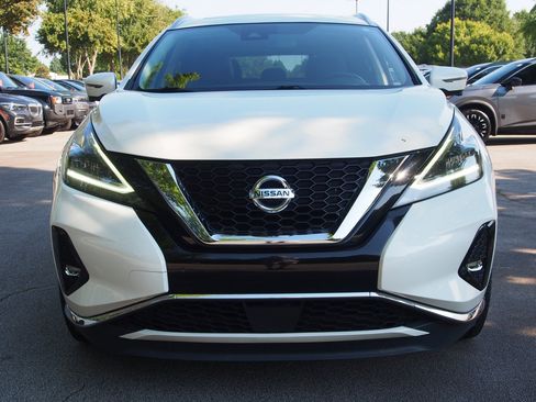 Used 2019 Nissan Murano Platinum w/ Cargo Package AWD/4WD image 2