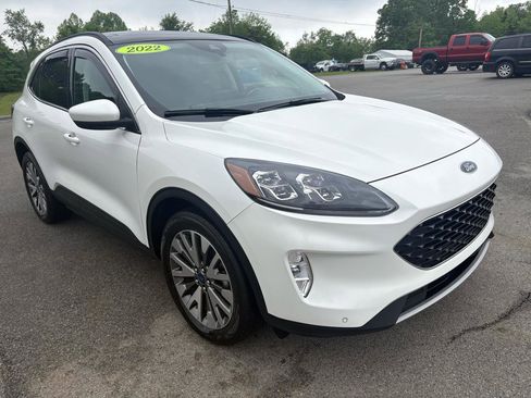 Used 2022 Ford Escape Titanium w/ Class II Trailer Tow Package AWD/4WD image 1