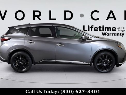 Used 2024 Nissan Murano SL image 8