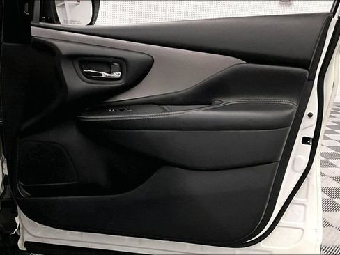 Used 2021 Nissan Murano S FWD image 20