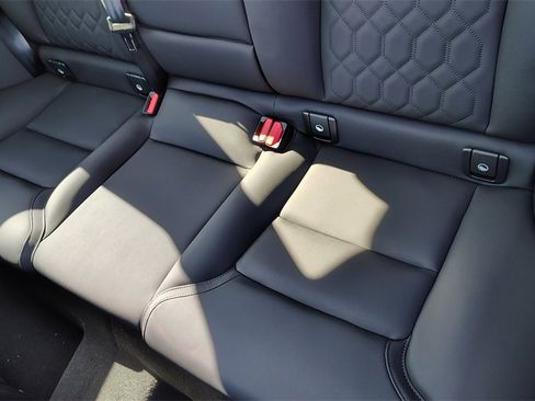 New 2026 Volvo XC60 B5 Plus w/ Climate Package image 31