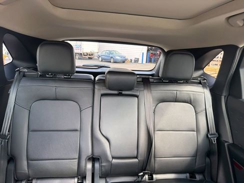Used 2020 Ford Escape Titanium w/ Titanium Premium Package 2.0 AWD/4WD image 41