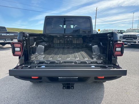 New 2026 Jeep Gladiator Mojave image 20