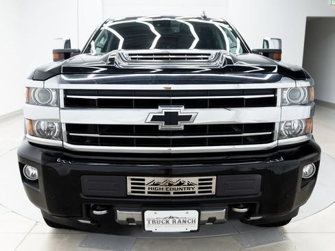 Used 2019 Chevrolet Silverado 3500 High Country w/ Duramax Plus Package AWD/4WD image 23