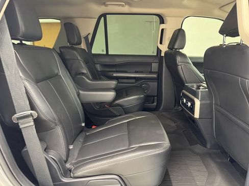 Used 2022 Ford Expedition XLT RWD image 20