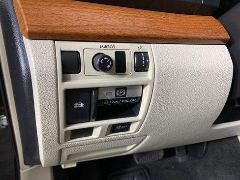 Used 2013 Subaru Outback 2.5i Limited w/ Moonroof Pkg image 16