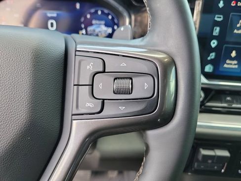 Certified 2025 Chevrolet Silverado 1500 High Country w/ High Country Premium Package AWD/4WD image 29
