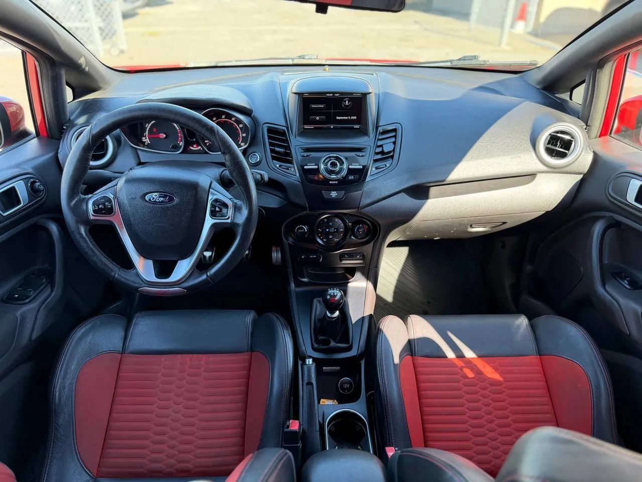 Used 2015 Ford Fiesta ST w/ ST Recaro Package FWD image 32