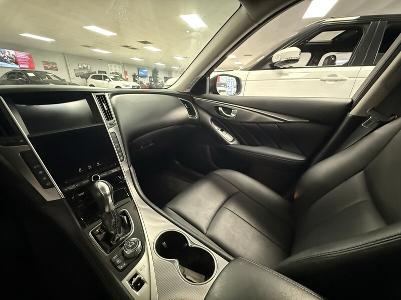 Used 2016 INFINITI Q50 Premium w/ 2.0T Premium Plus Package RWD image 34
