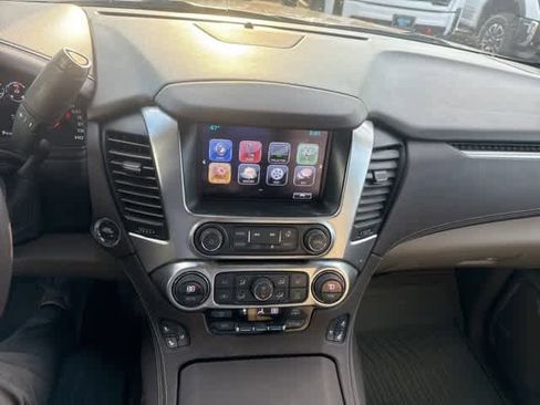 Used 2017 Chevrolet Suburban Premier image 23