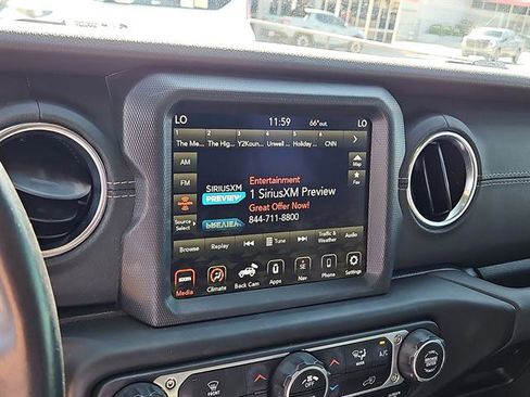 Used 2021 Jeep Wrangler Unlimited Sahara image 15