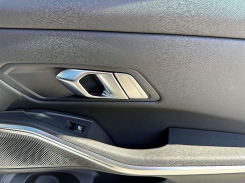 Used 2023 BMW 330i xDrive Sedan w/ Premium Package image 13