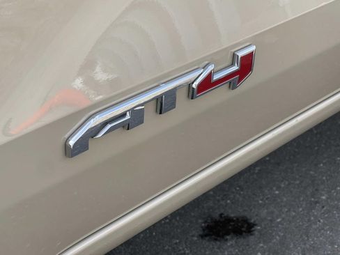 Used 2024 GMC Canyon AT4 AWD/4WD image 6