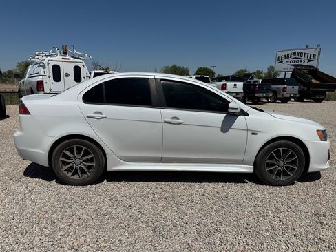 Used 2016 Mitsubishi Lancer SE AWD/4WD image 11
