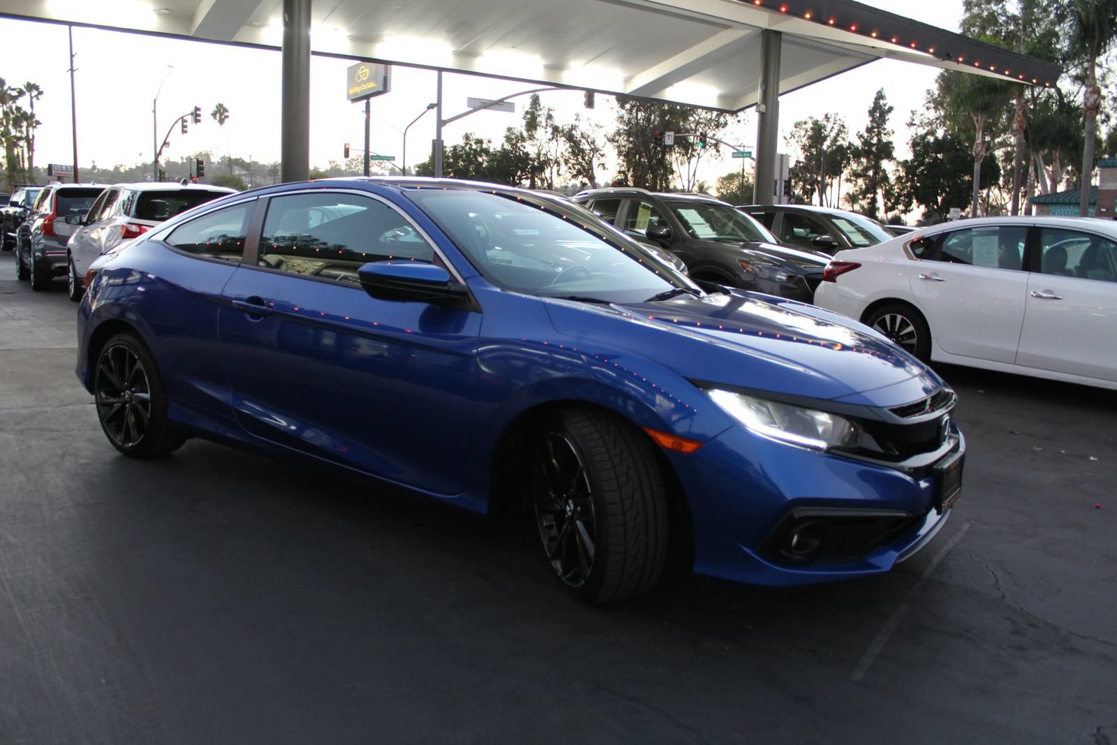 Used 2019 Honda Civic Sport image 7
