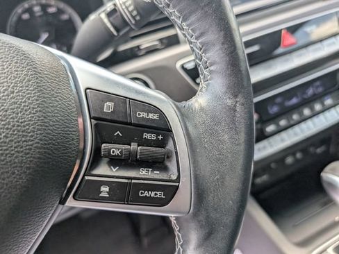 Used 2019 Hyundai Sonata Limited FWD image 17