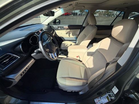 Used 2017 Subaru Outback 2.5i Limited image 39