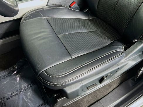 Used 2020 Ford F150 Lariat w/ Equipment Group 502A Luxury image 19